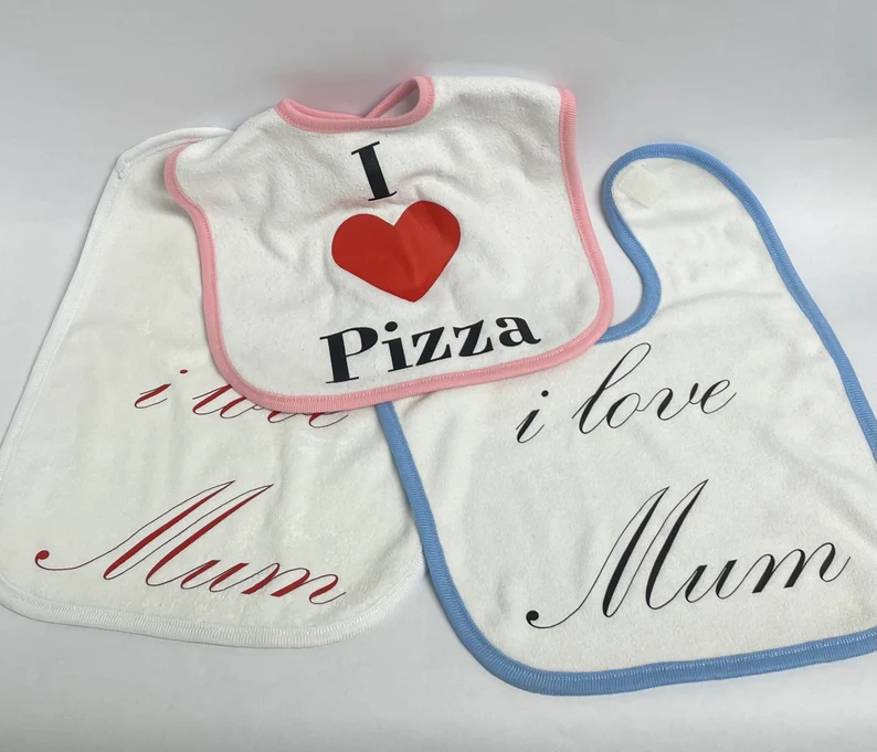 Babylätzchen mit Ihrem persönlichen Wunschmotiv bedruckt